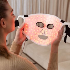 "Silkn Face Mask 100 - Illuminate Your Skin with Advanced Light Therapy | SKU: 8712856067770"